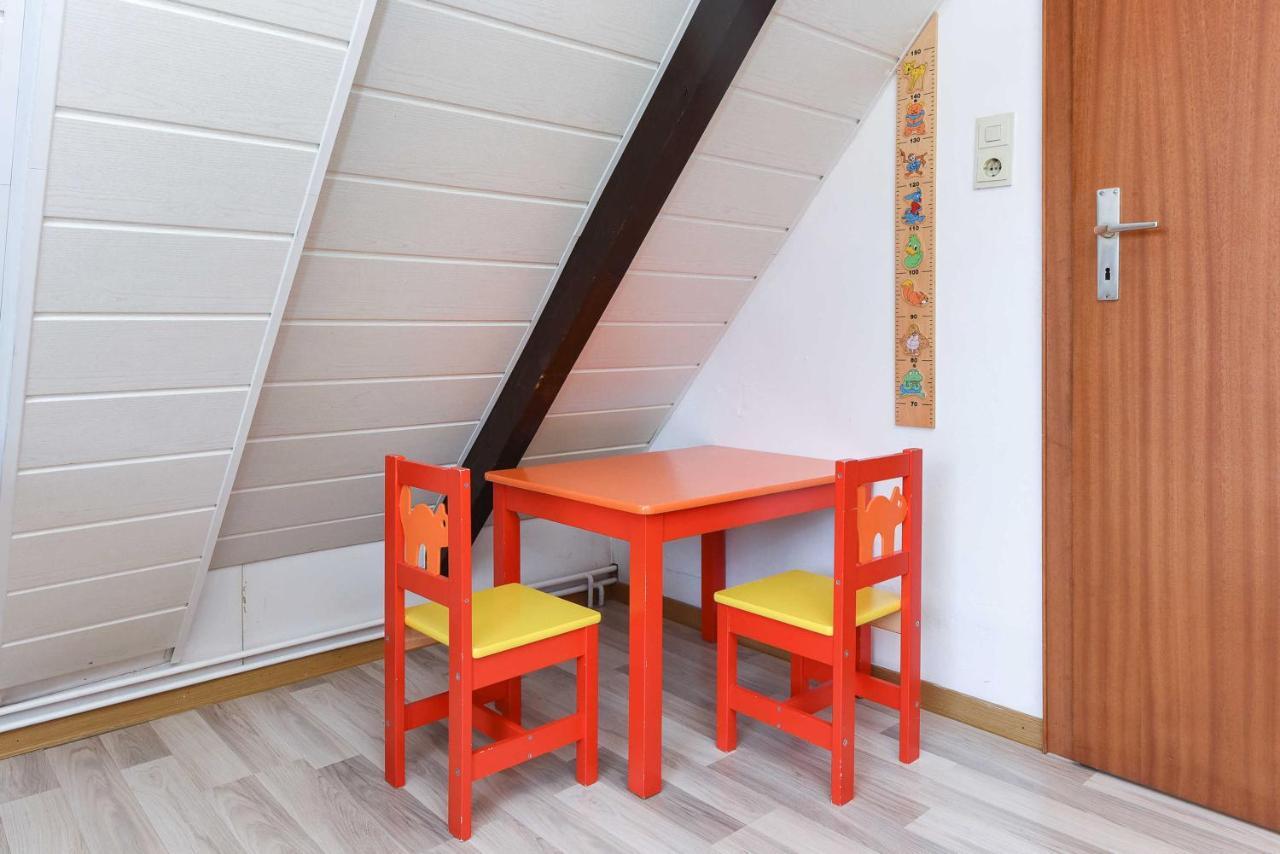 Ferienhaus Leuchtturm ベンサージール エクステリア 写真