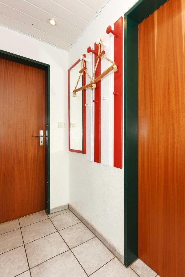 Ferienhaus Leuchtturm ベンサージール エクステリア 写真