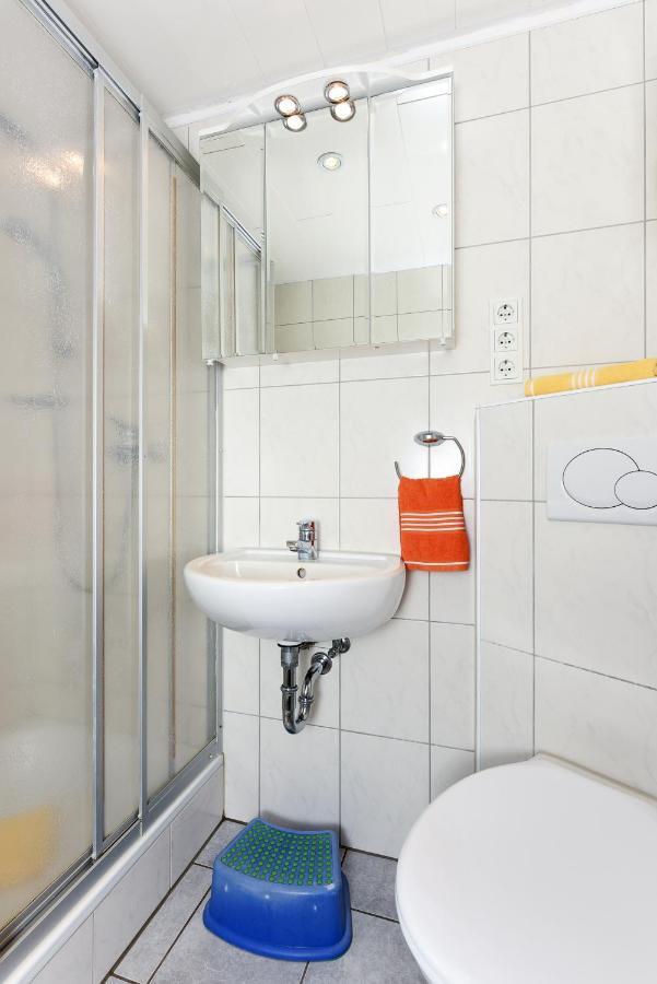 Ferienhaus Leuchtturm ベンサージール エクステリア 写真